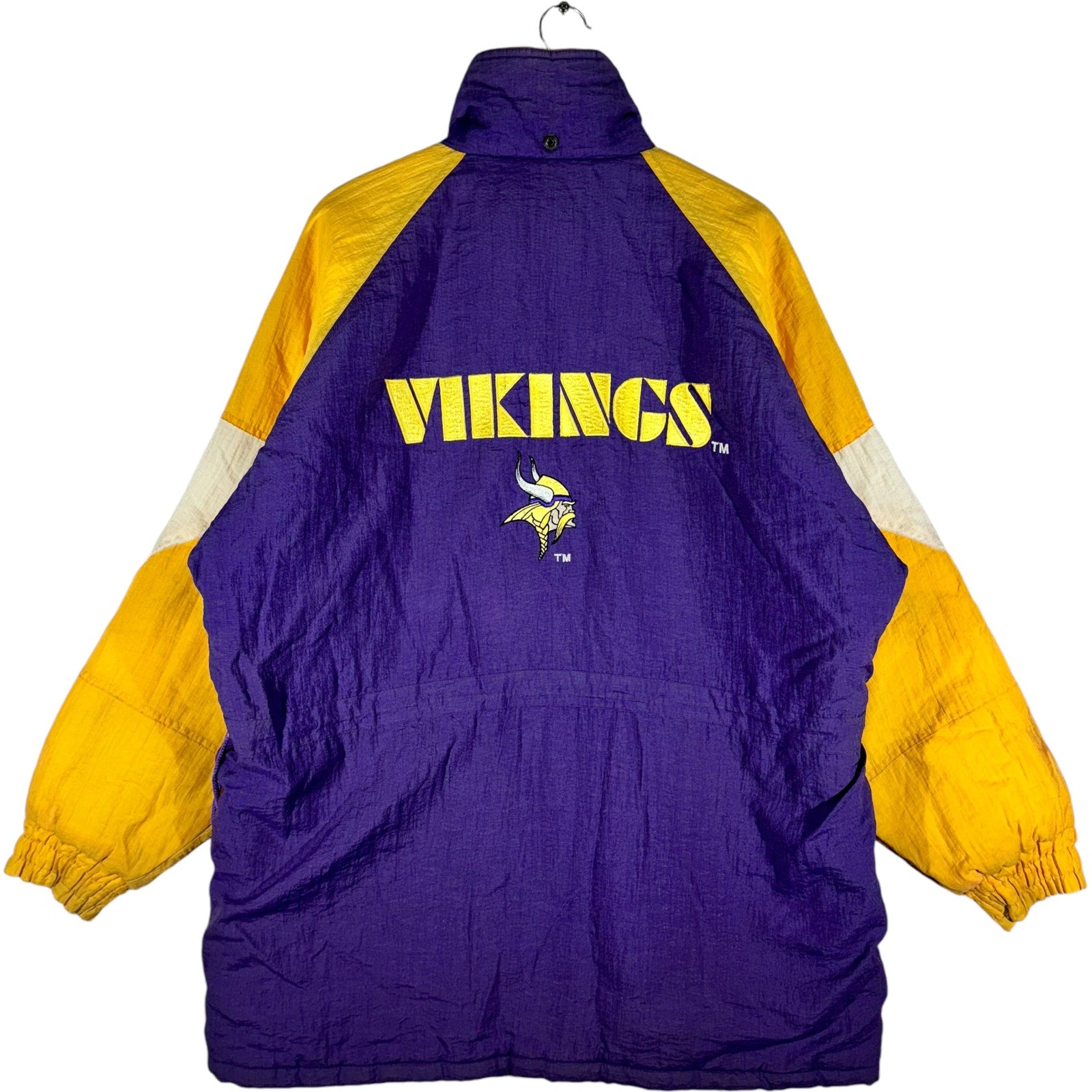 Vintage Logo 7 Minnesota Vikings NFL Hooded Puffer Jacket