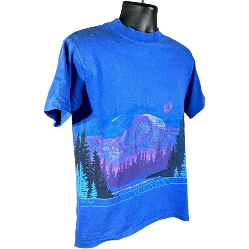 Vintage Yosemite National Park Landscape Wrap Around Tee 90s