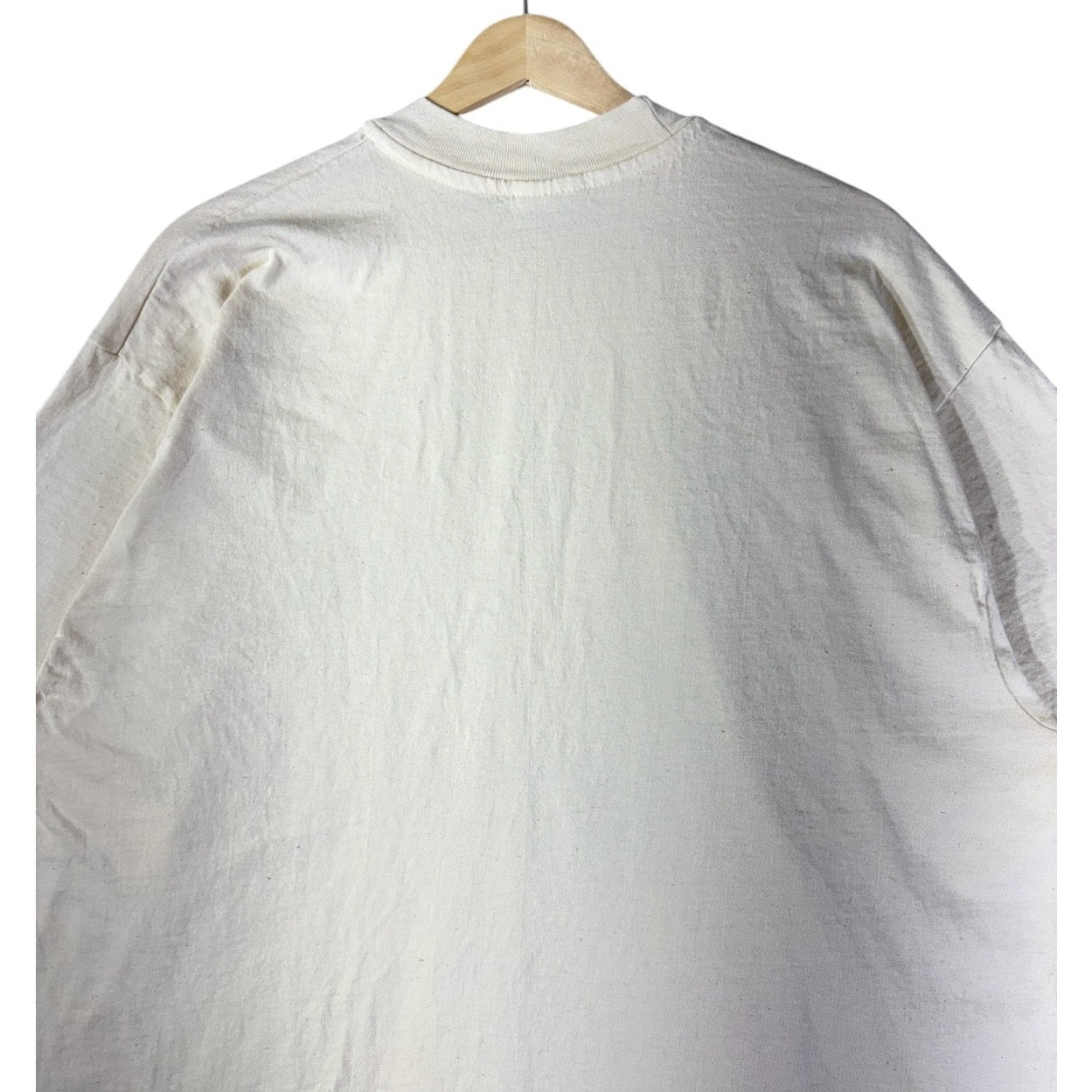 Vintage Polar Bear Family Wildlife Graphic T-Shirt