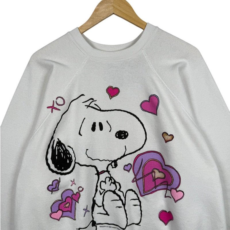Vintage Snoopy Valentine Hearts Graphic Crewneck