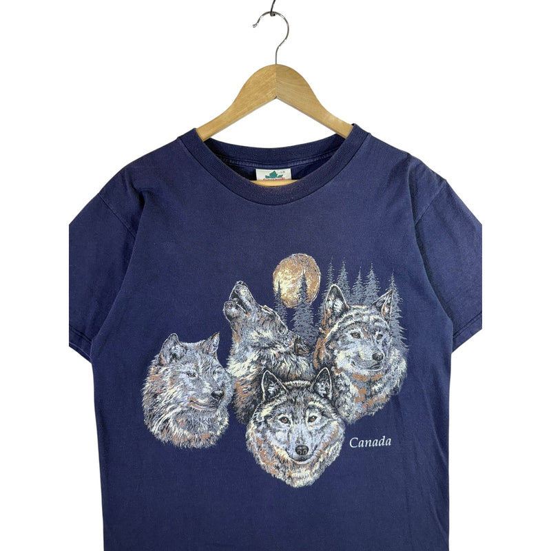 Vintage Canada Wolves Graphic T-Shirt