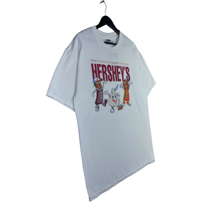 Vintage Hershey's Chocolate Graphic Print T-Shirt
