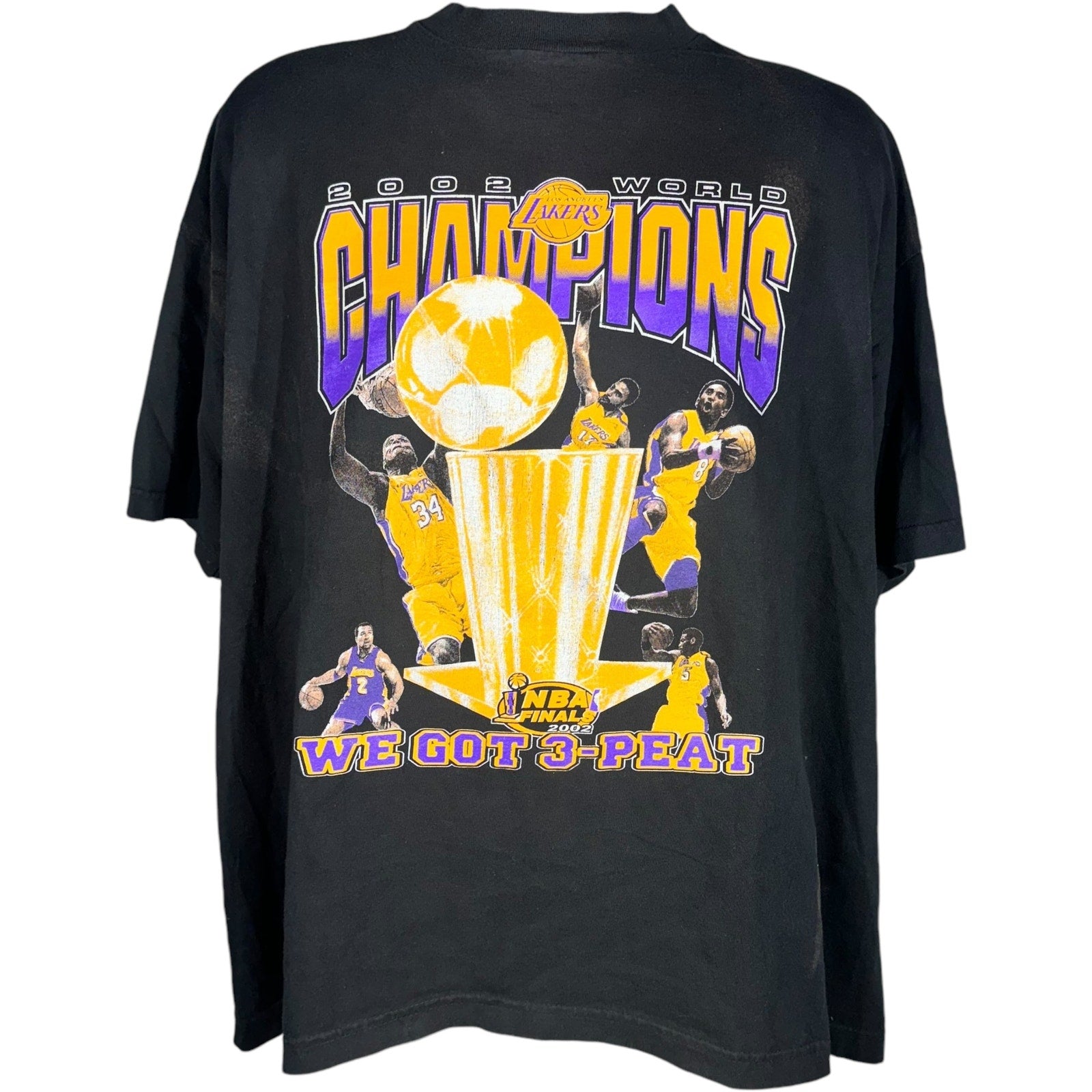 Vintage Los Angeles Lakers "We Got 3-Peat" Shaq & Kobe Championship Tee