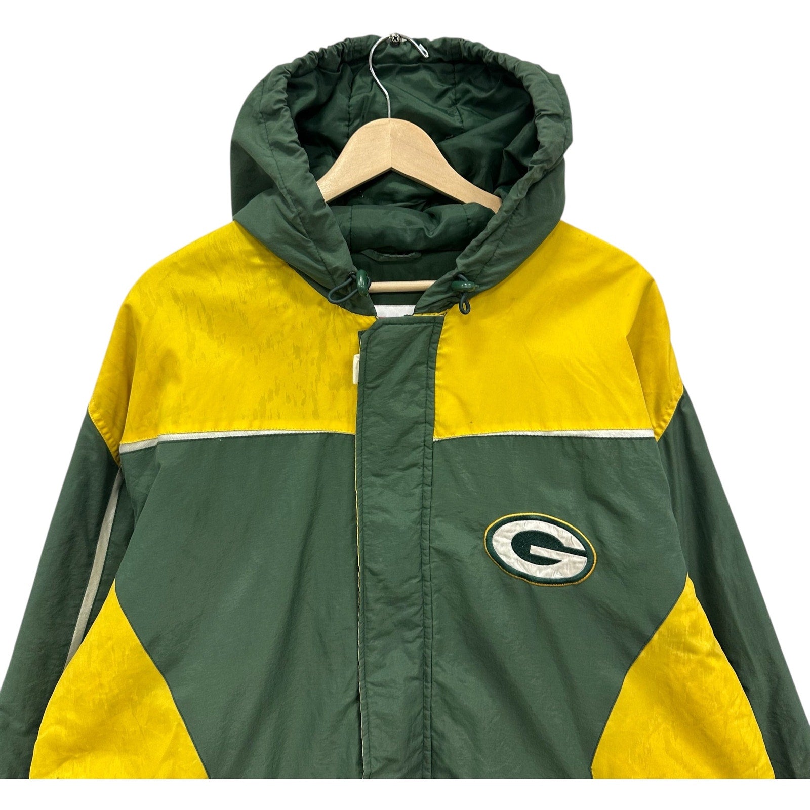 VTG Green Bay Packers Embroidered NFL Puffer Jacket