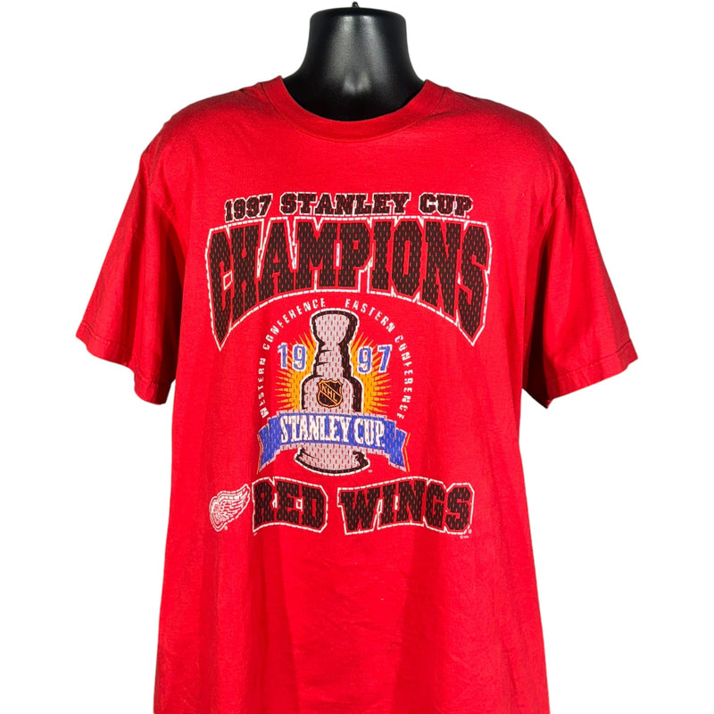 Vintage Detroit Red Wings Stanley Cup Champions Tee 1997