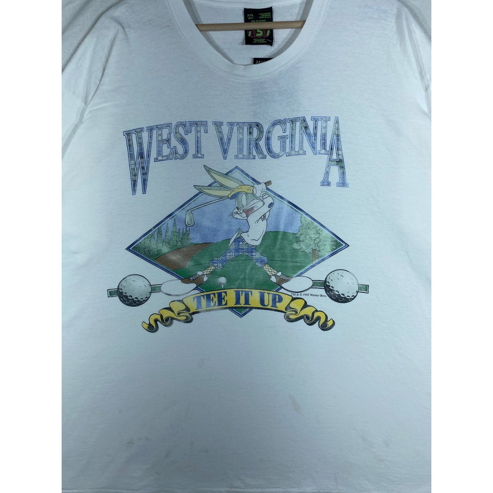 Vintage Bugs Bunny West Virginia Tee It Up Golf T-Shirt