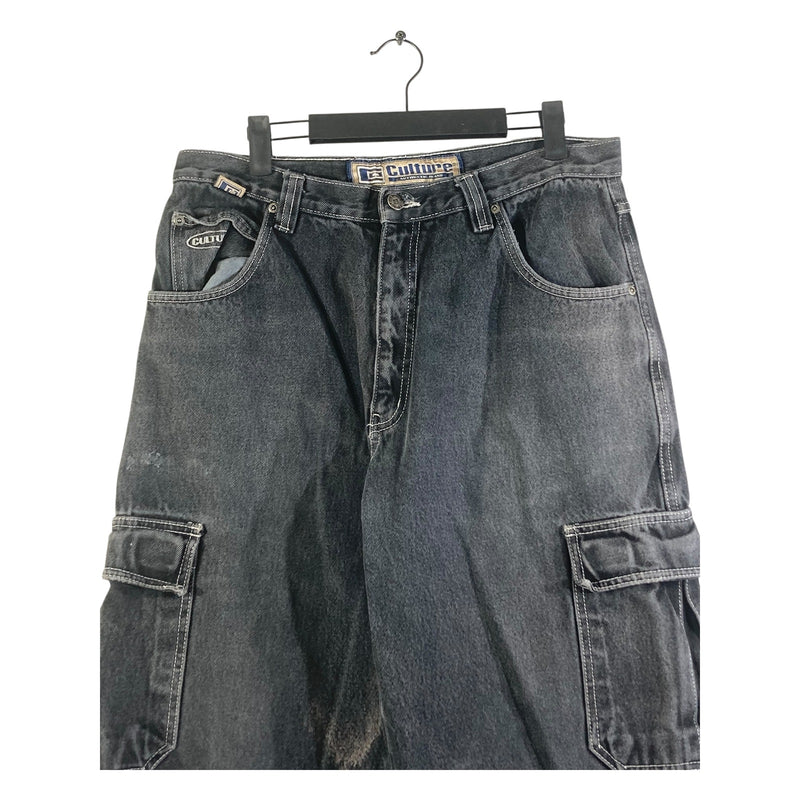 Vintage Culture Authentic Cargo Y2K Shorts 32