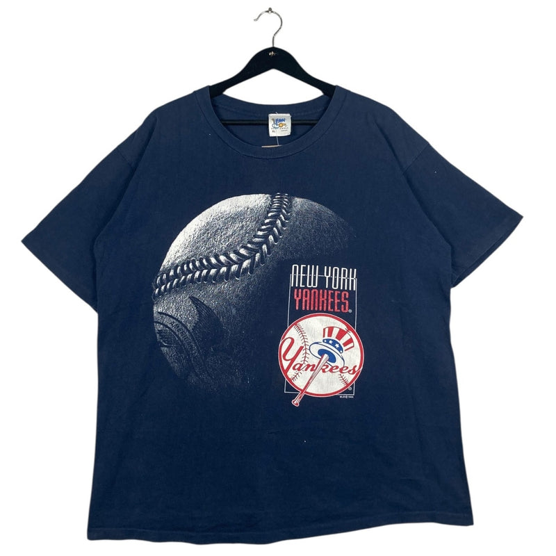 Vintage New York Yankees Baseball Graphic MLB T-Shirt 90s