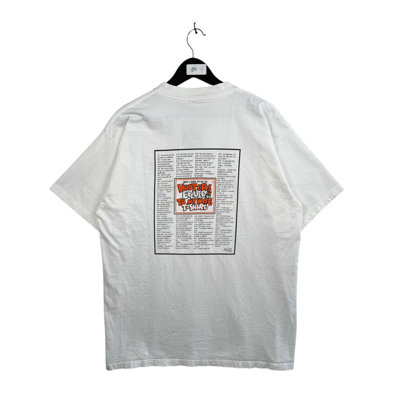 Vintage Hooters Lincoln, NE Mullet T-Shirt