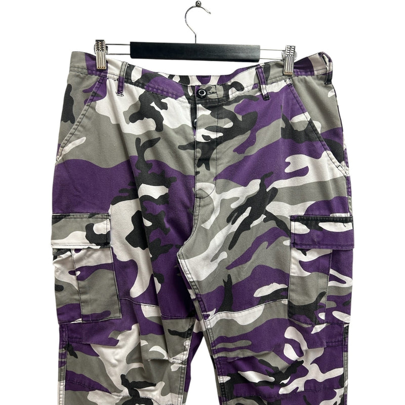 Vintage Military Surplus Camouflage Cargo Pants 35x30