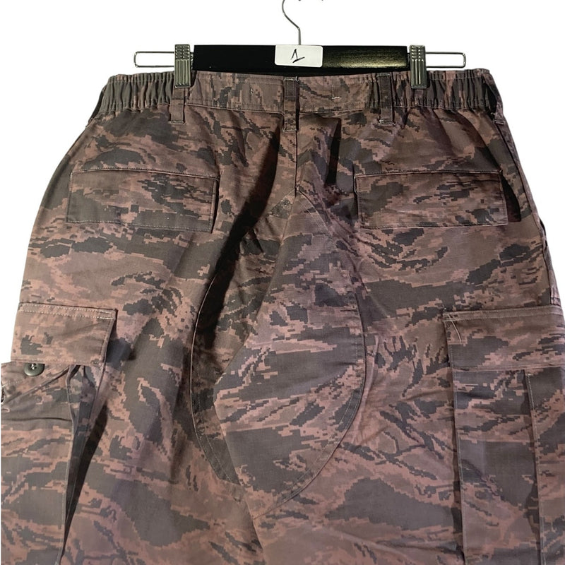 Vintage US Air Force Camo Cargo Shorts 34