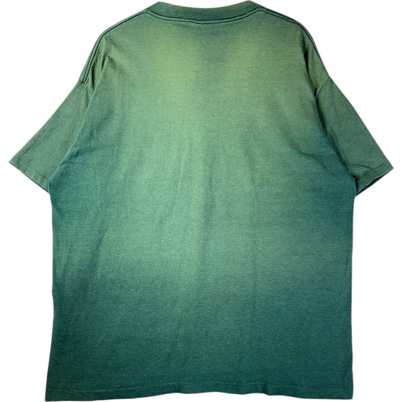 Vintage American Outdoorsman Deer Graphic T-Shirt