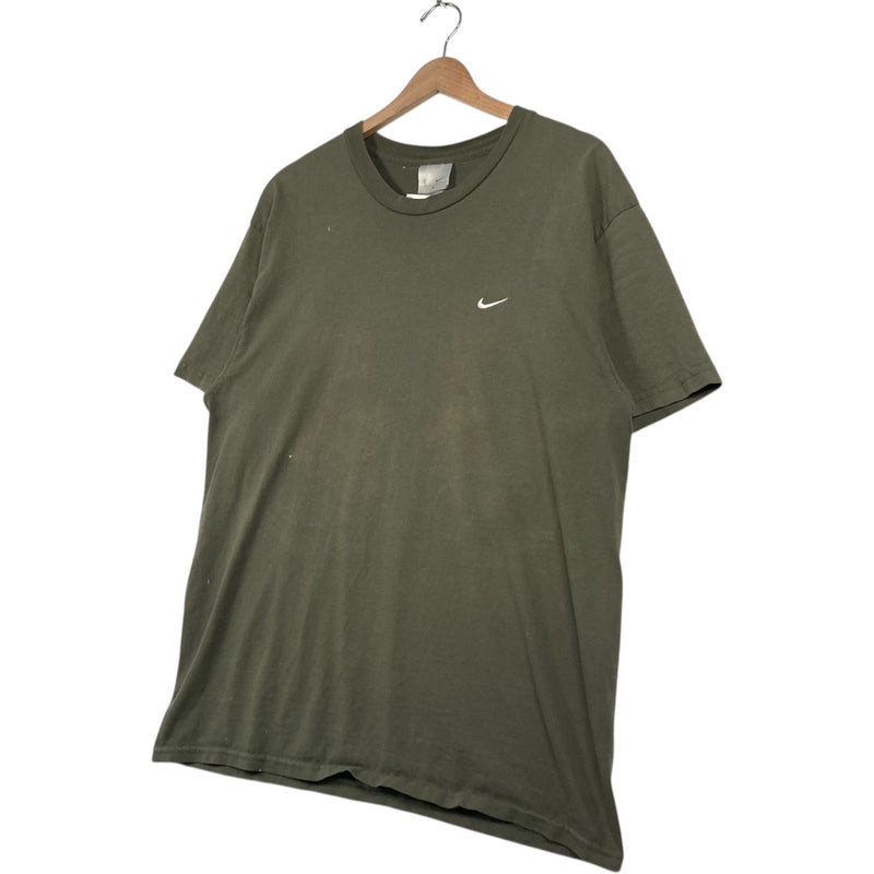 Vintage Nike Mini Swoosh Logo Tee