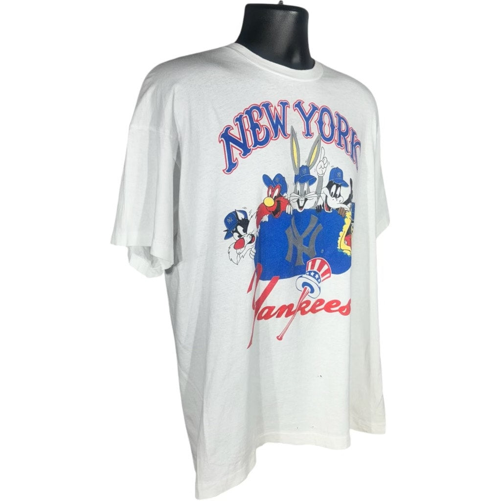 Vintage New York Yankees Looney Tunes Tee