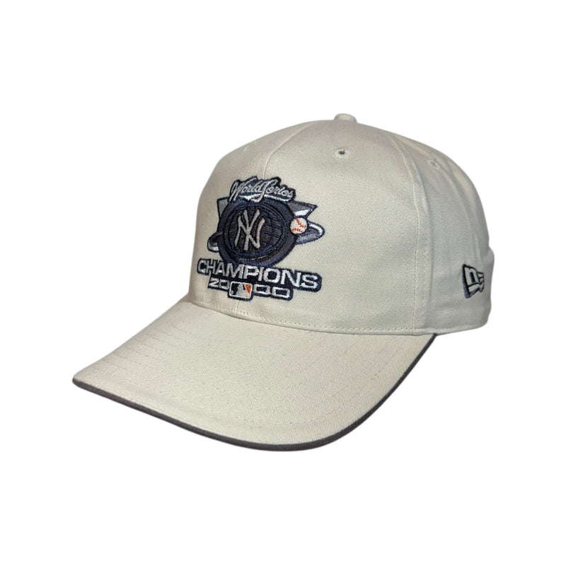 Vintage New Era New York Yankees 2000 MLB Strapback Hat