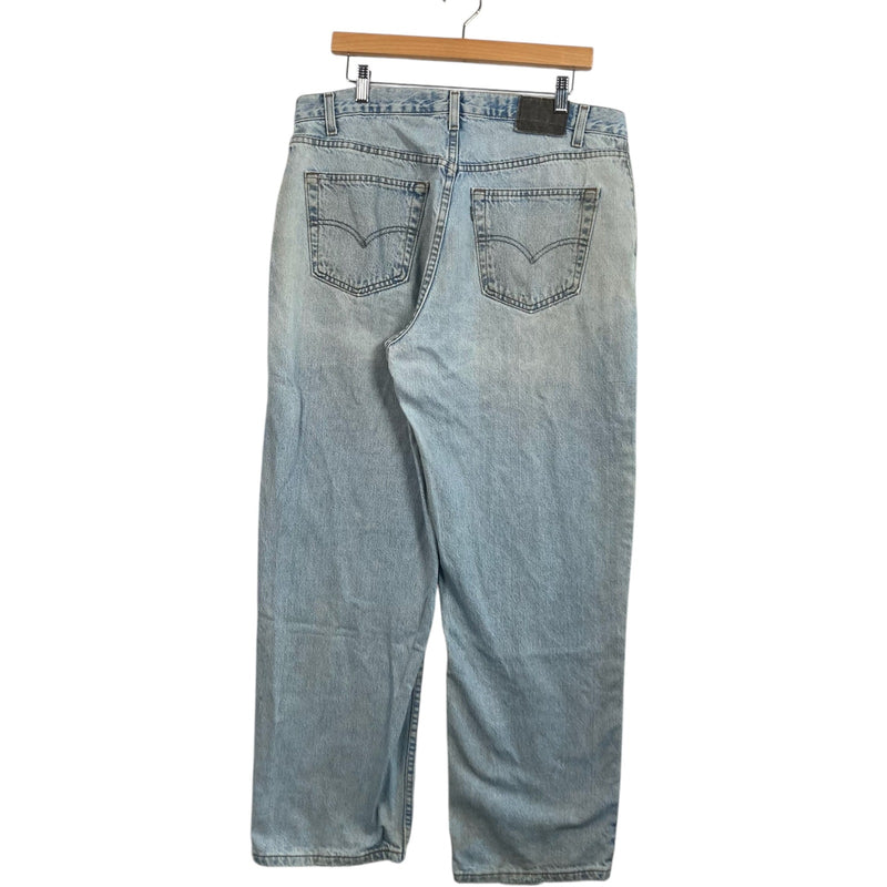 Vintage Levi's Silver Tab Light Wash Relaxed Straight Leg Jeans 36 x 30