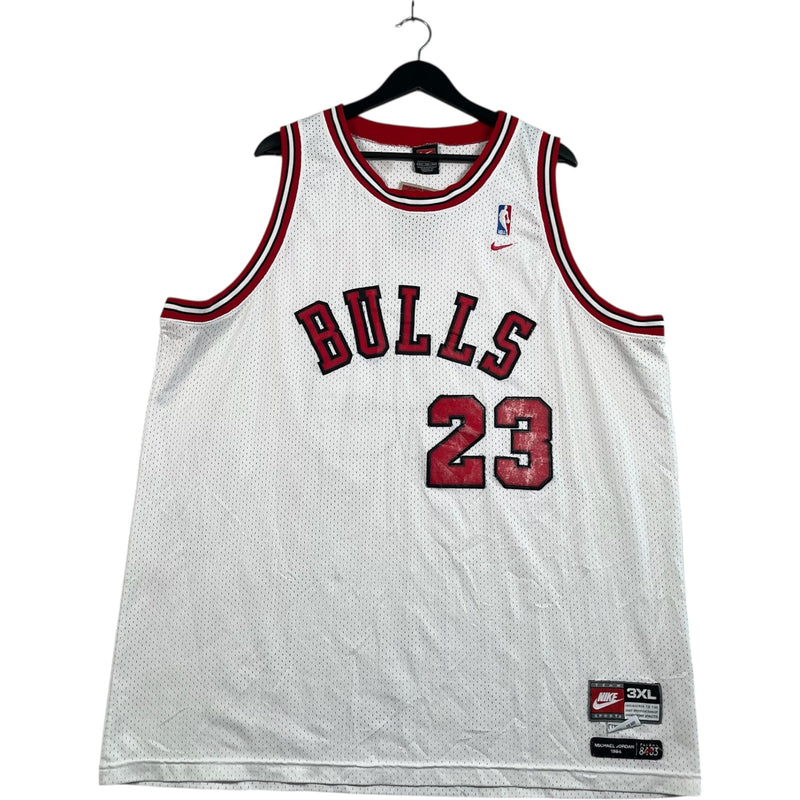 Vintage Nike Chicago Bulls Michael Jordan #23 NBA Jersey