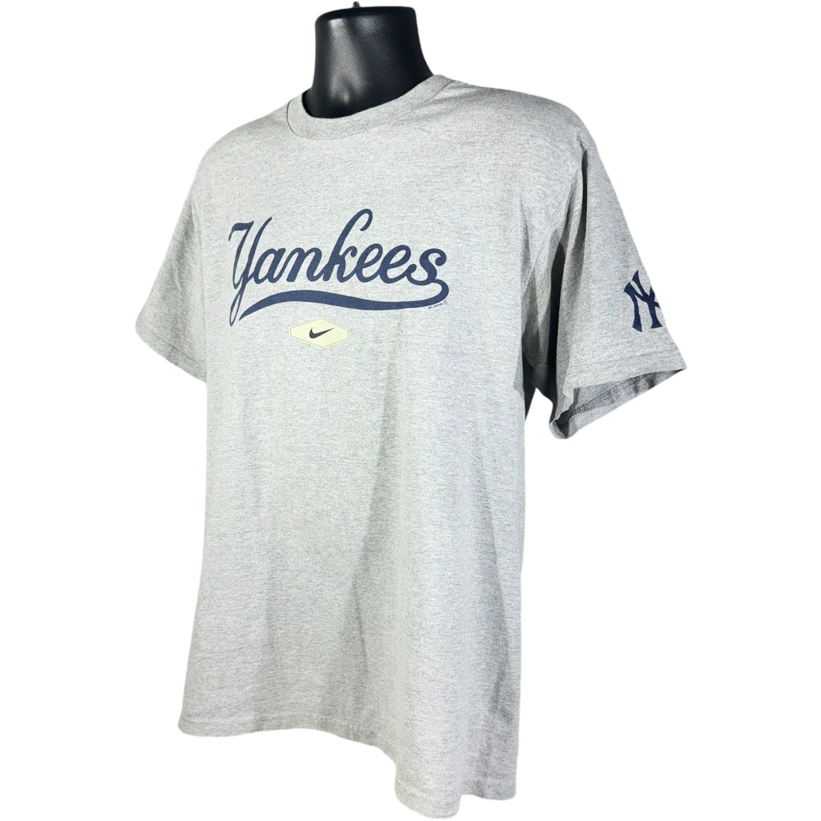 Vintage Nike New York Yankees Chest Spellout Tee