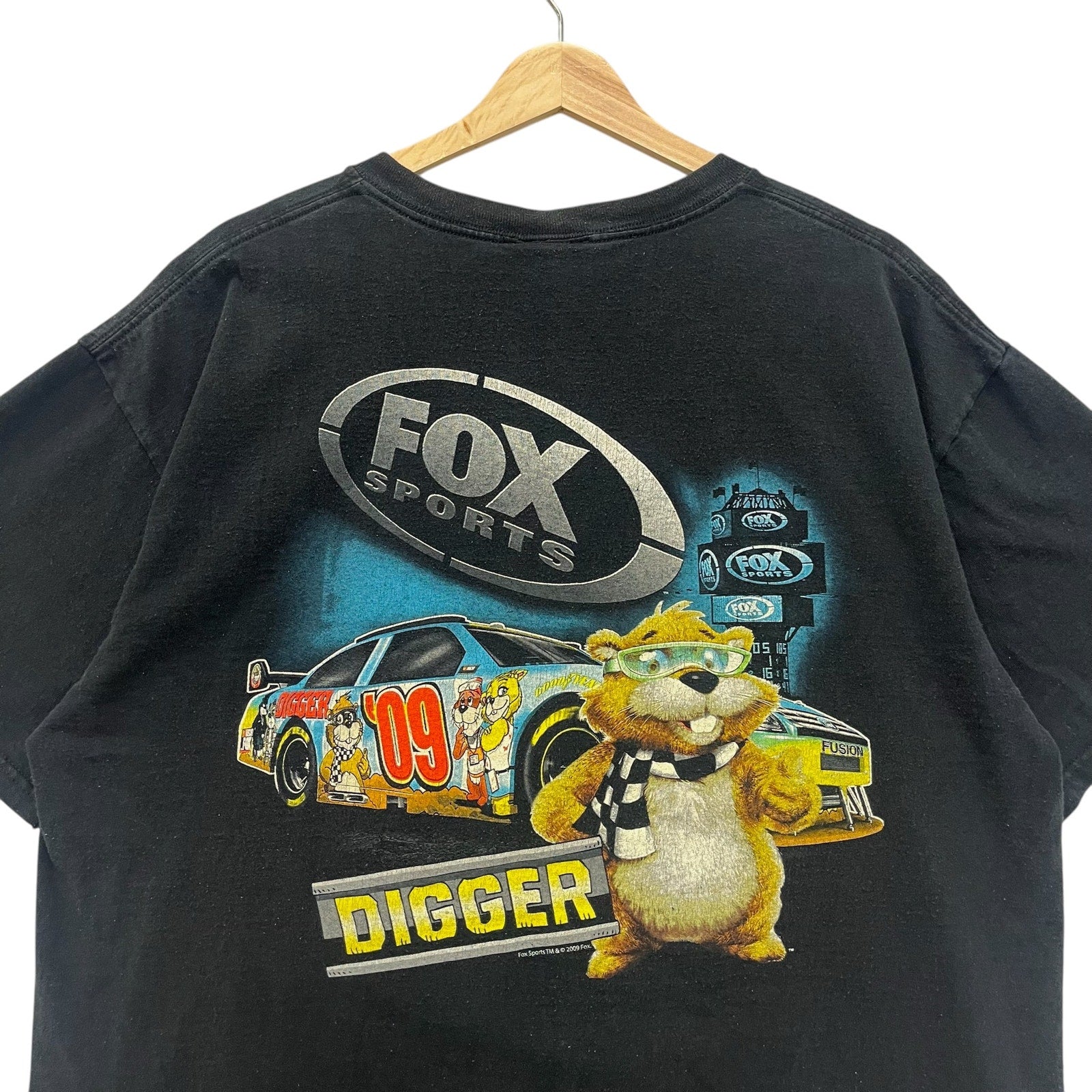 Vintage NASCAR Fox Sports Digger Spellout Tee Extra Large