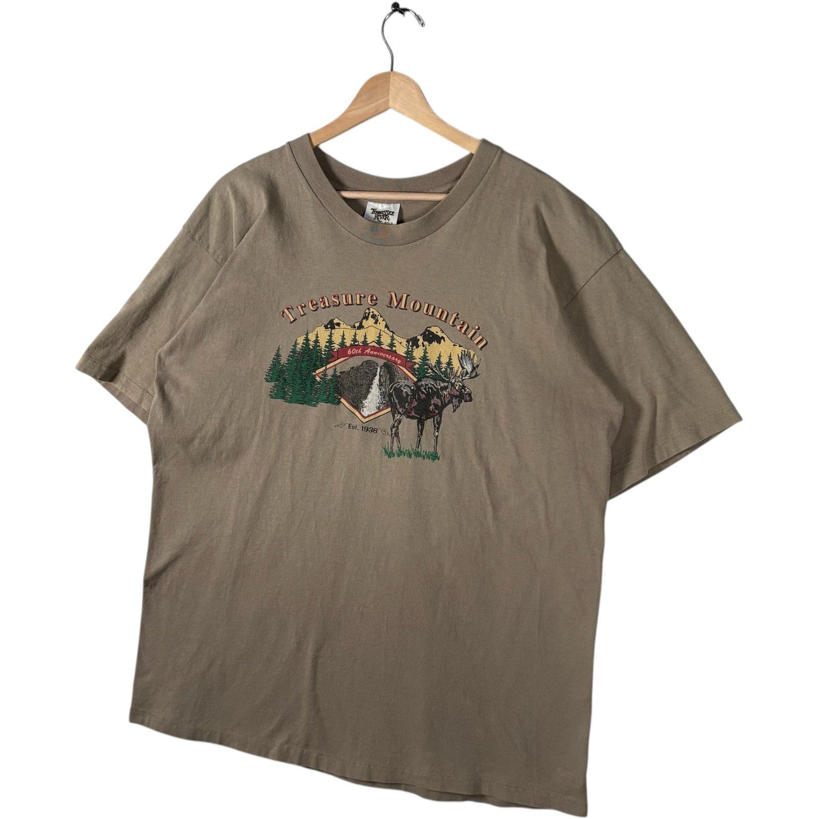 Vintage Treasure Mountain Nature Tee