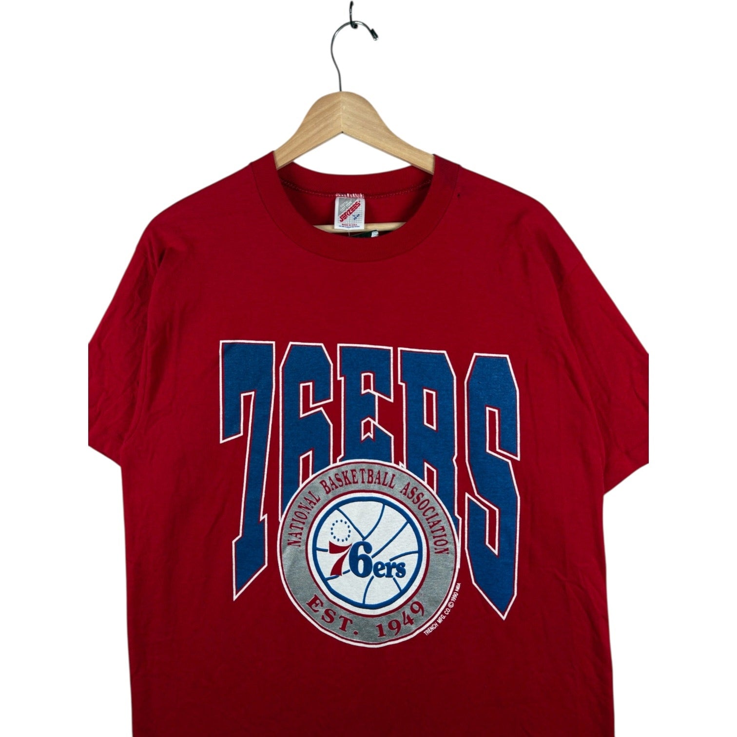 Vintage Philadelphia 76ERS NBA T-Shirt