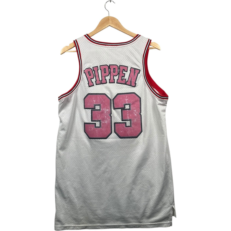 Vintage Chicago Bulls Scottie Pippen #33 NBA Jersey
