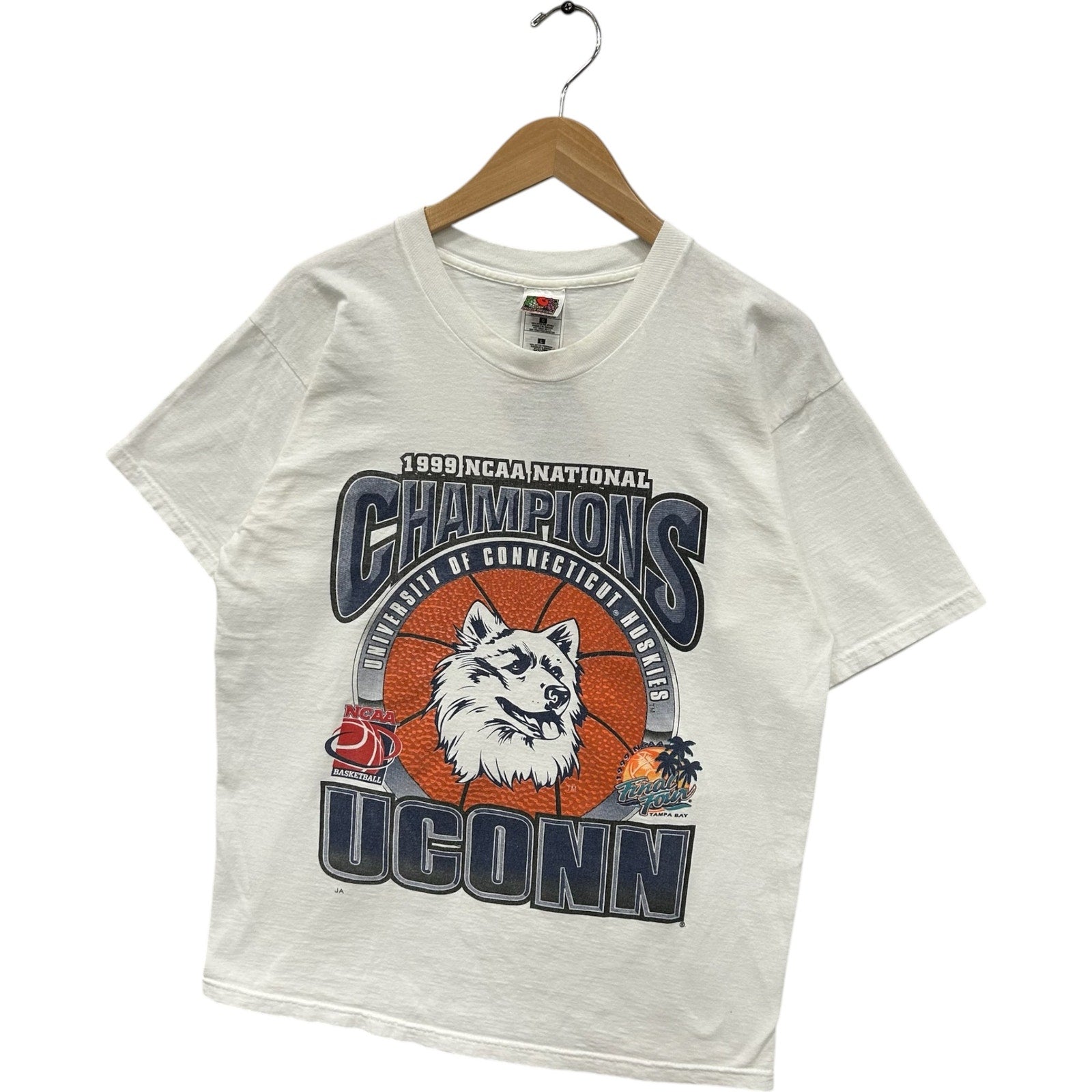 Vintage University Of Connecticut National Champions Tee 90s