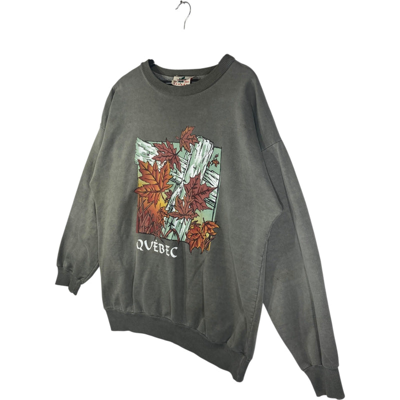 Vintage Québec Canada Maple Leaves Crewneck
