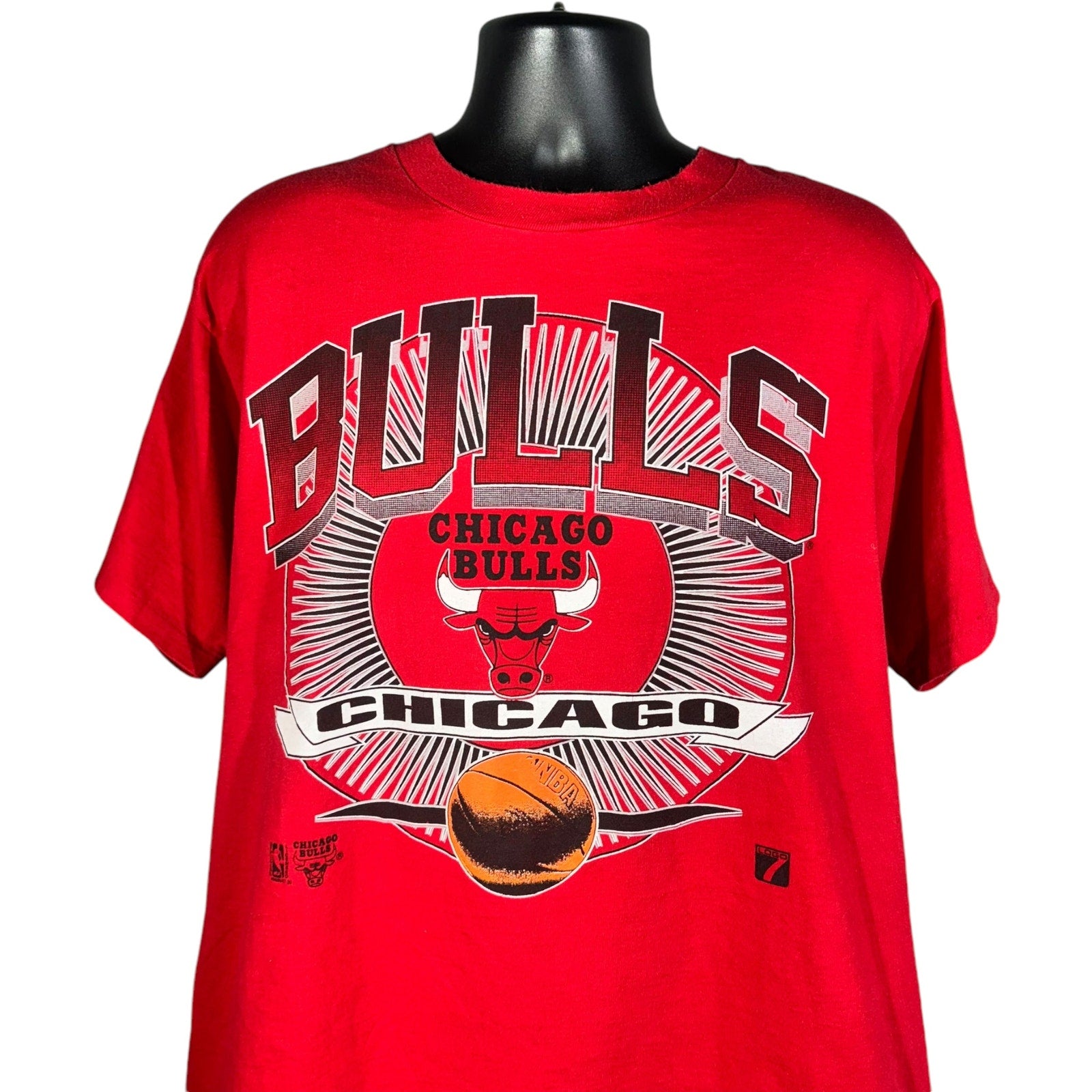 Vintage Chicago Bulls Big Logo NBA Tee