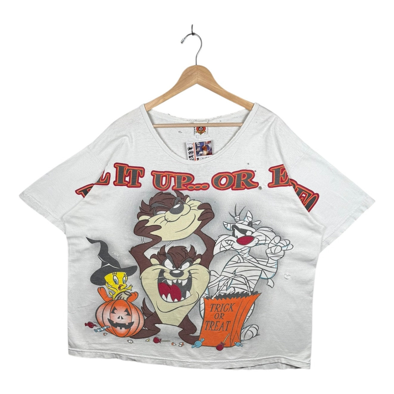 Vintage Looney Tunes Halloween Taz Sylvester Tweety T-Shirt