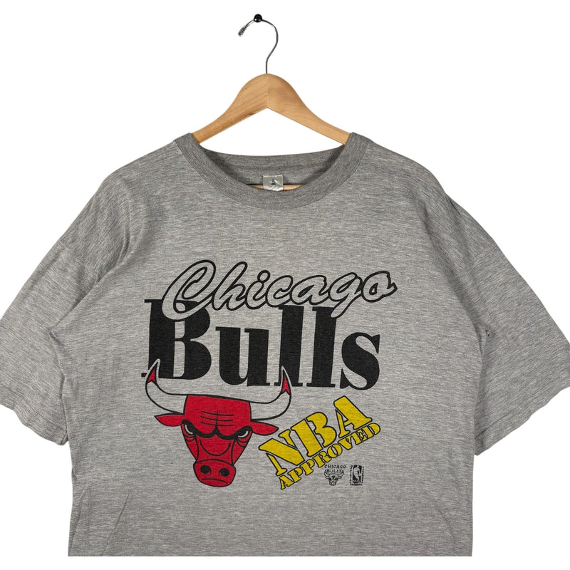 Vintage Chicago Bulls Spellout Logo NBA Tee