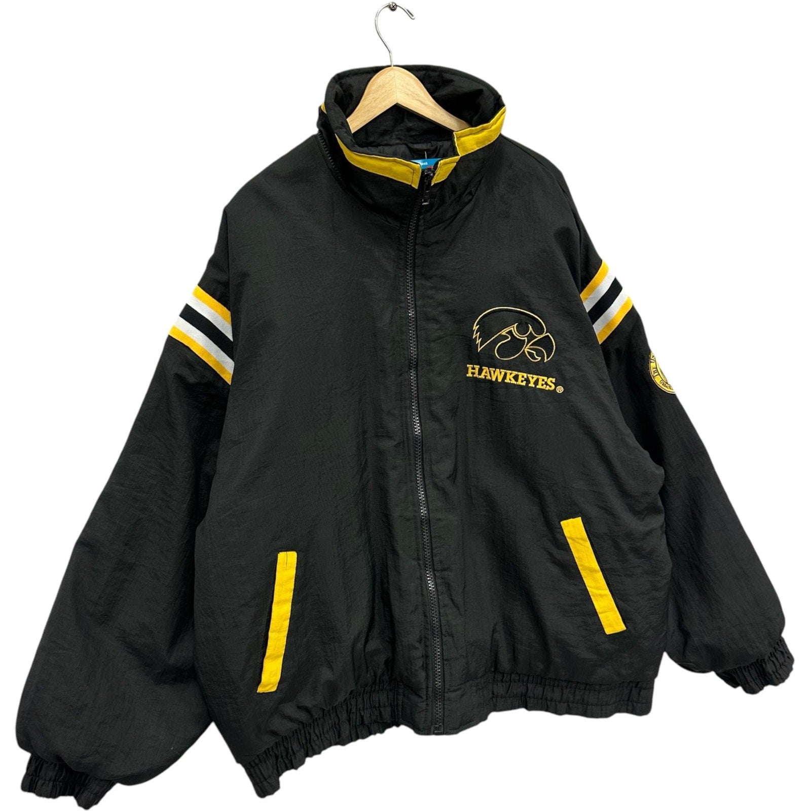 Vintage Iowa Hawkeyes Embroidered Puffer Jacket