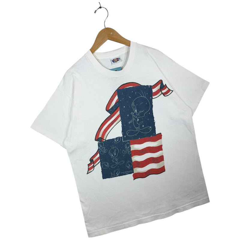 Vintage Looney Tunes Tweety Bird USA Flag T-Shirt