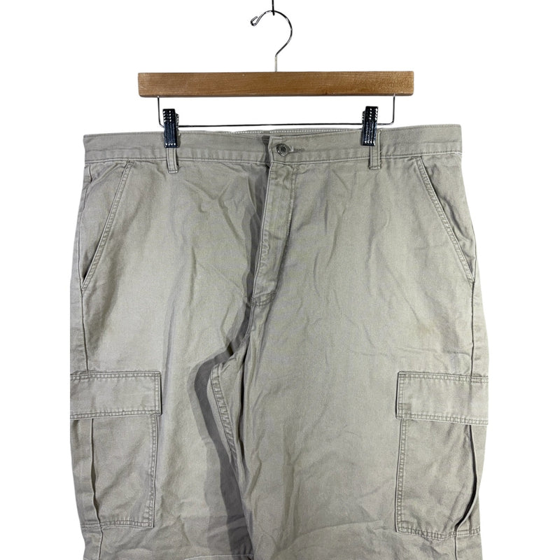 Vintage Wrangler Cargo Shorts 40