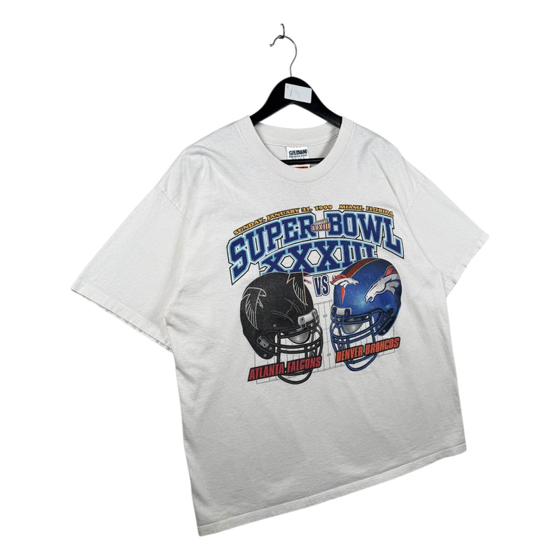 Vintage Super Bowl Atlanta Falcons vs Denver Broncos NFL T-Shirt