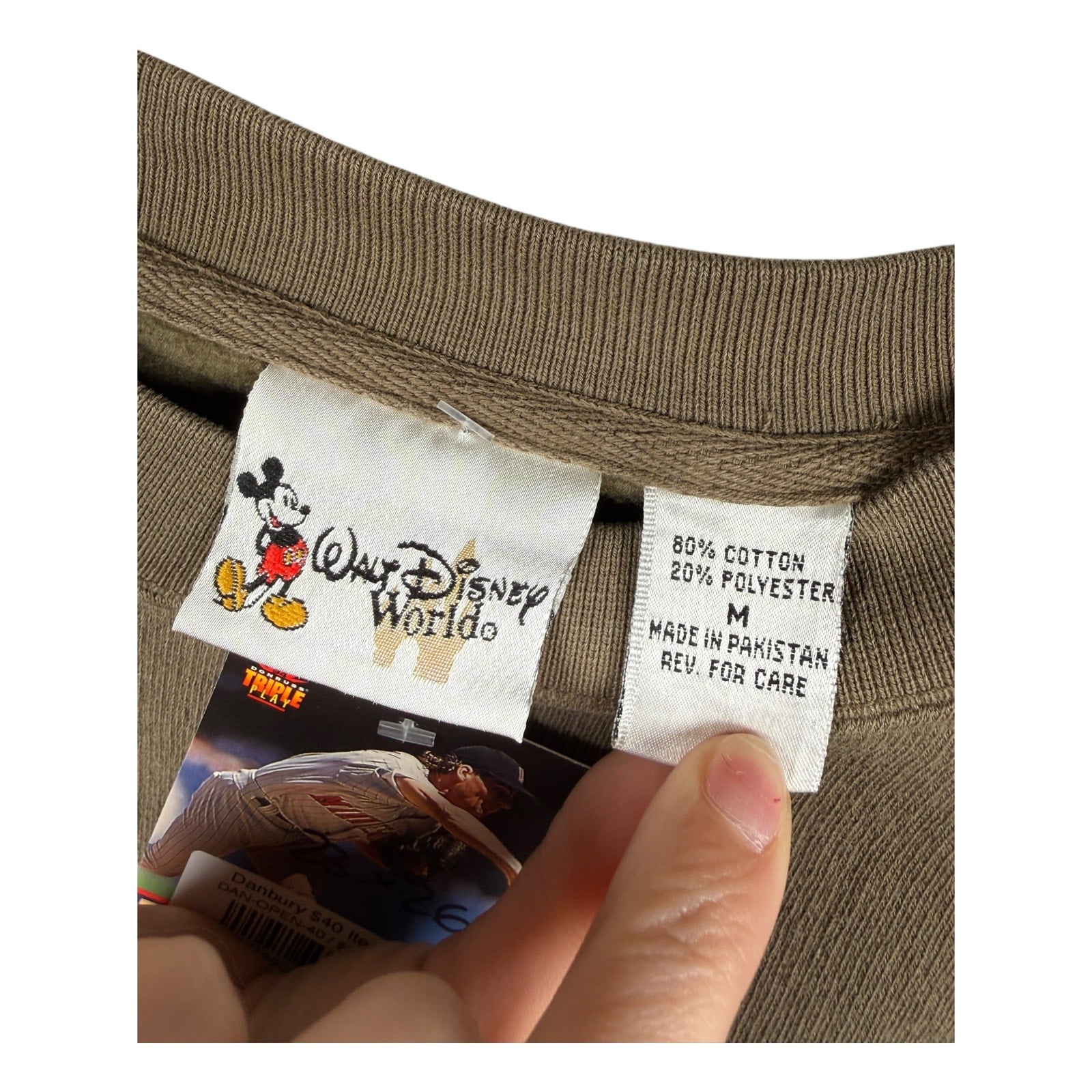 Vintage Walt Disney World Mickey Embroidered Crewneck