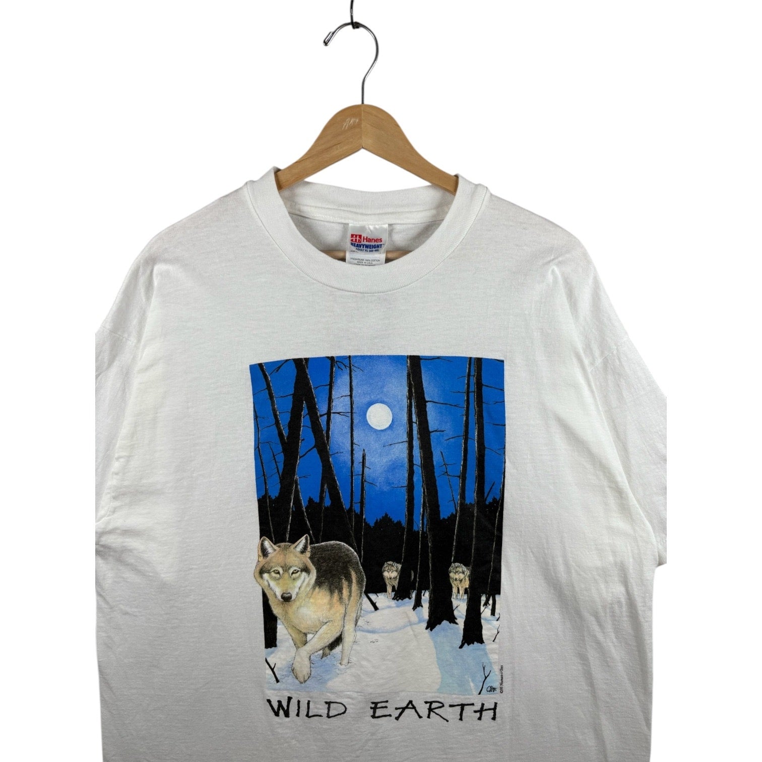 Vintage Wild Earth Wolf Moon T-Shirt XL