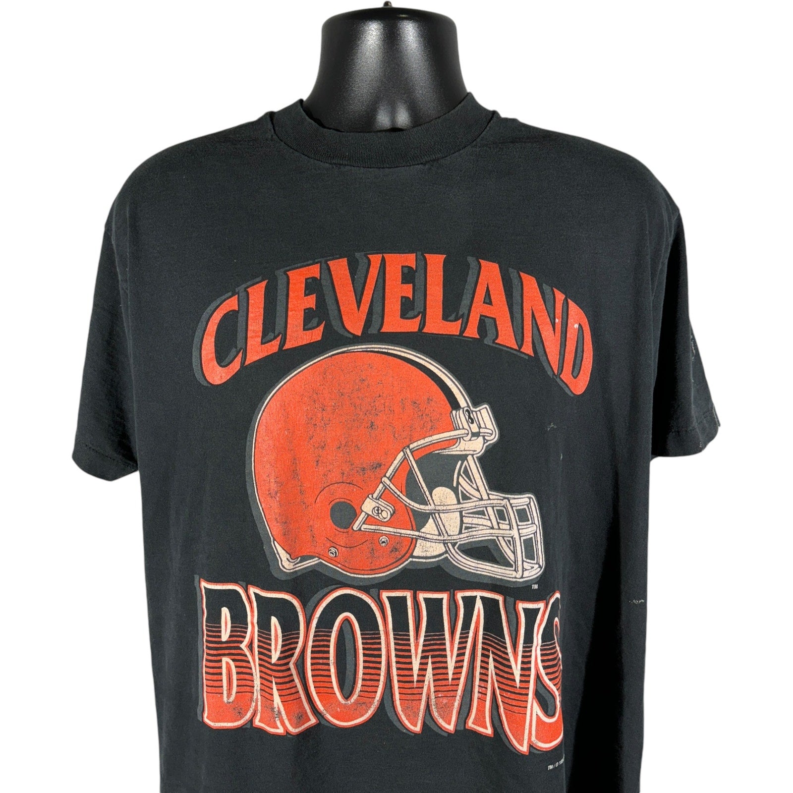 Vintage Cleveland Browns NFL Spellout Tee 90s