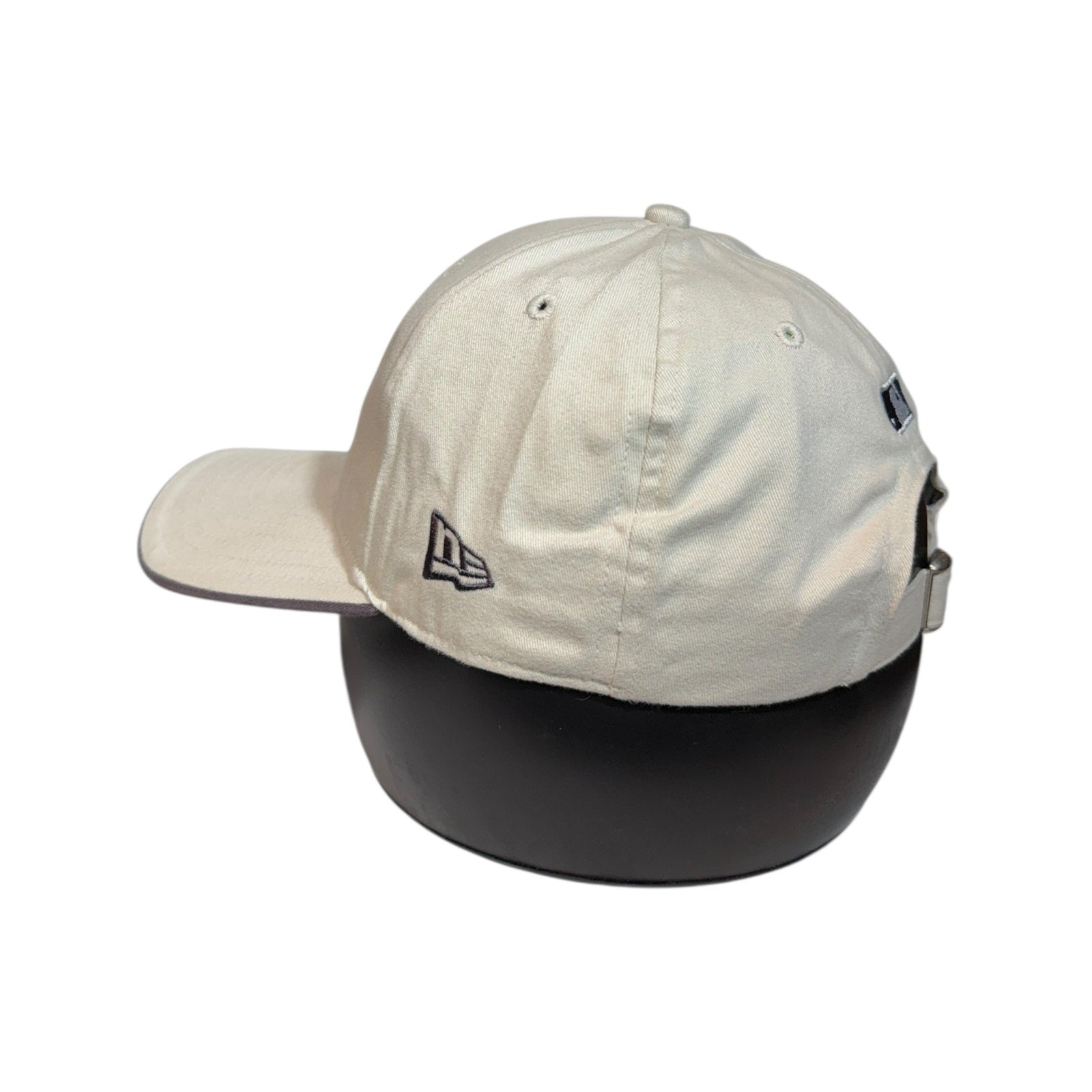 Vintage New Era New York Yankees 2000 MLB Strapback Hat