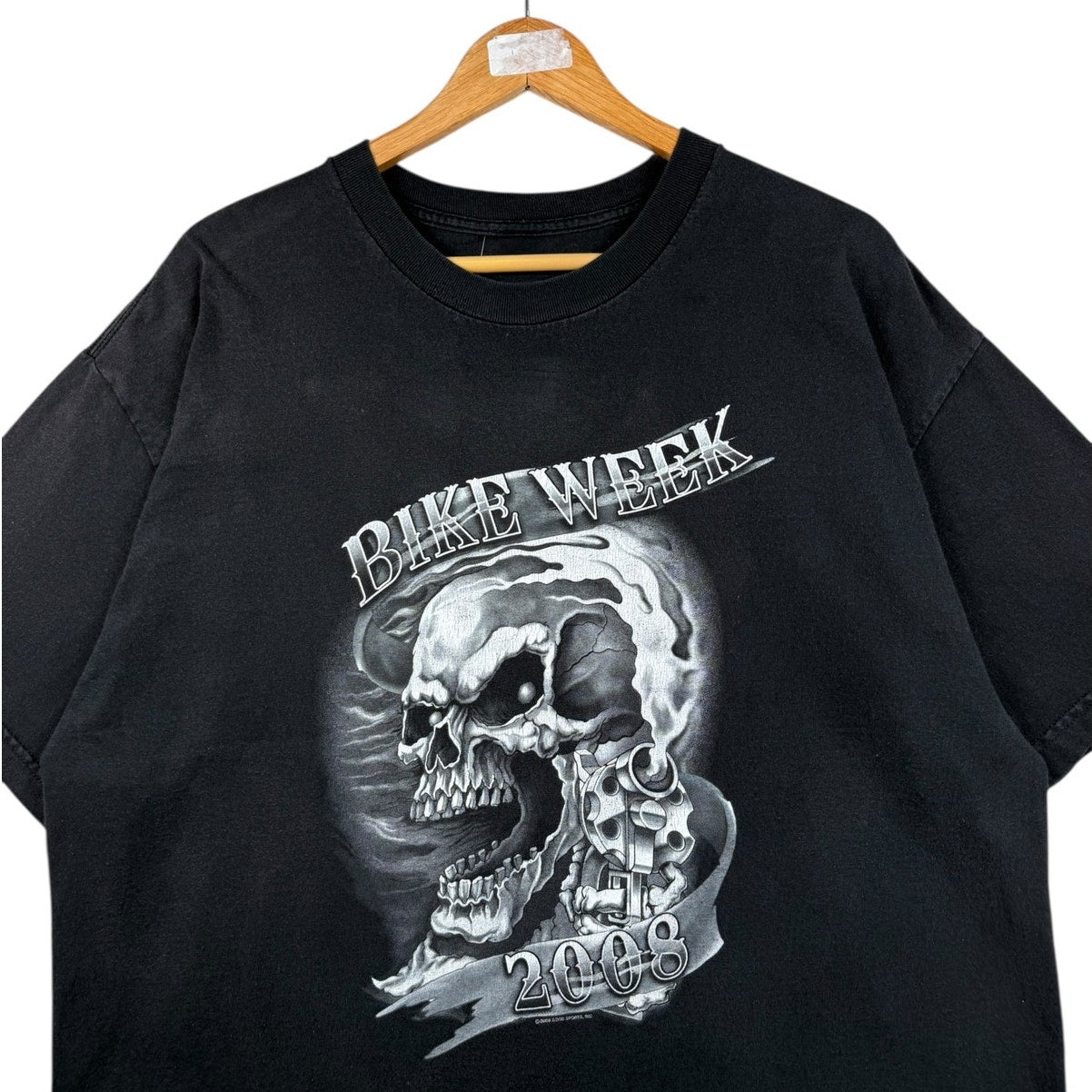 Vintage Skull Guns Biker Graphic T-Shirt