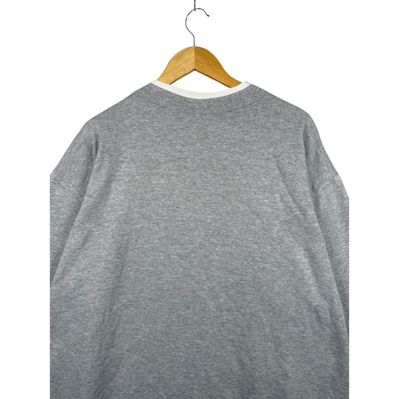 Vintage Kittens Playing Yarn Women's Crewneck
