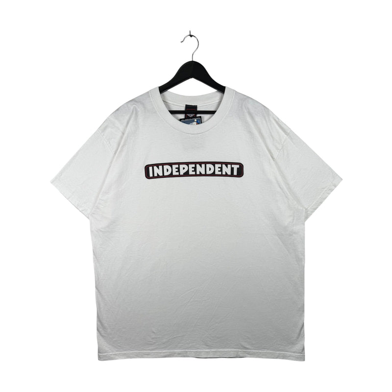 Vintage Independent Spellout Logo T-Shirt