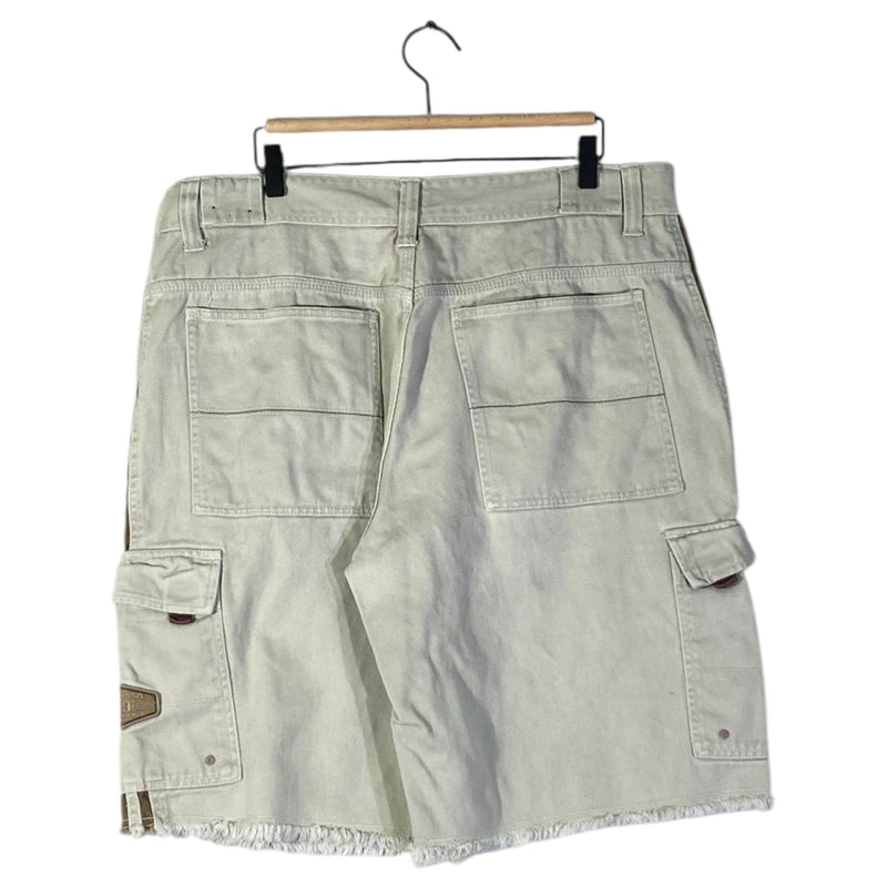 Vintage No Boundaries Cross Raw Hem Cargo Shorts 40