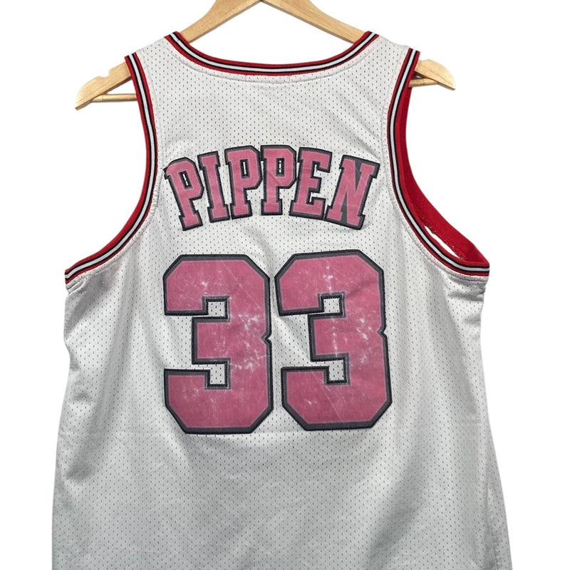 Vintage Chicago Bulls Scottie Pippen #33 NBA Jersey