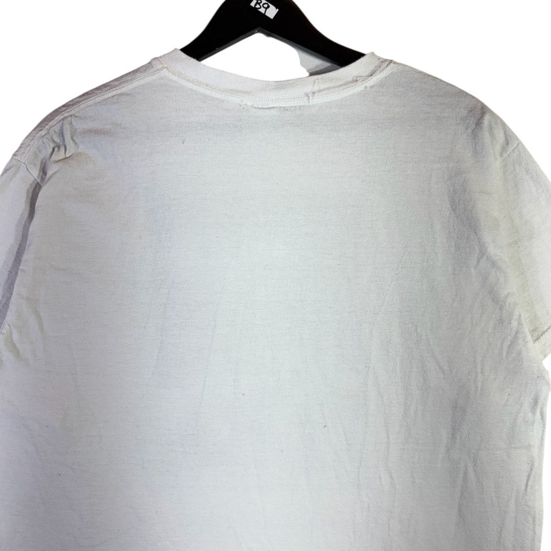 Vintage Wildlife Land Trust Wolf Graphic T-Shirt