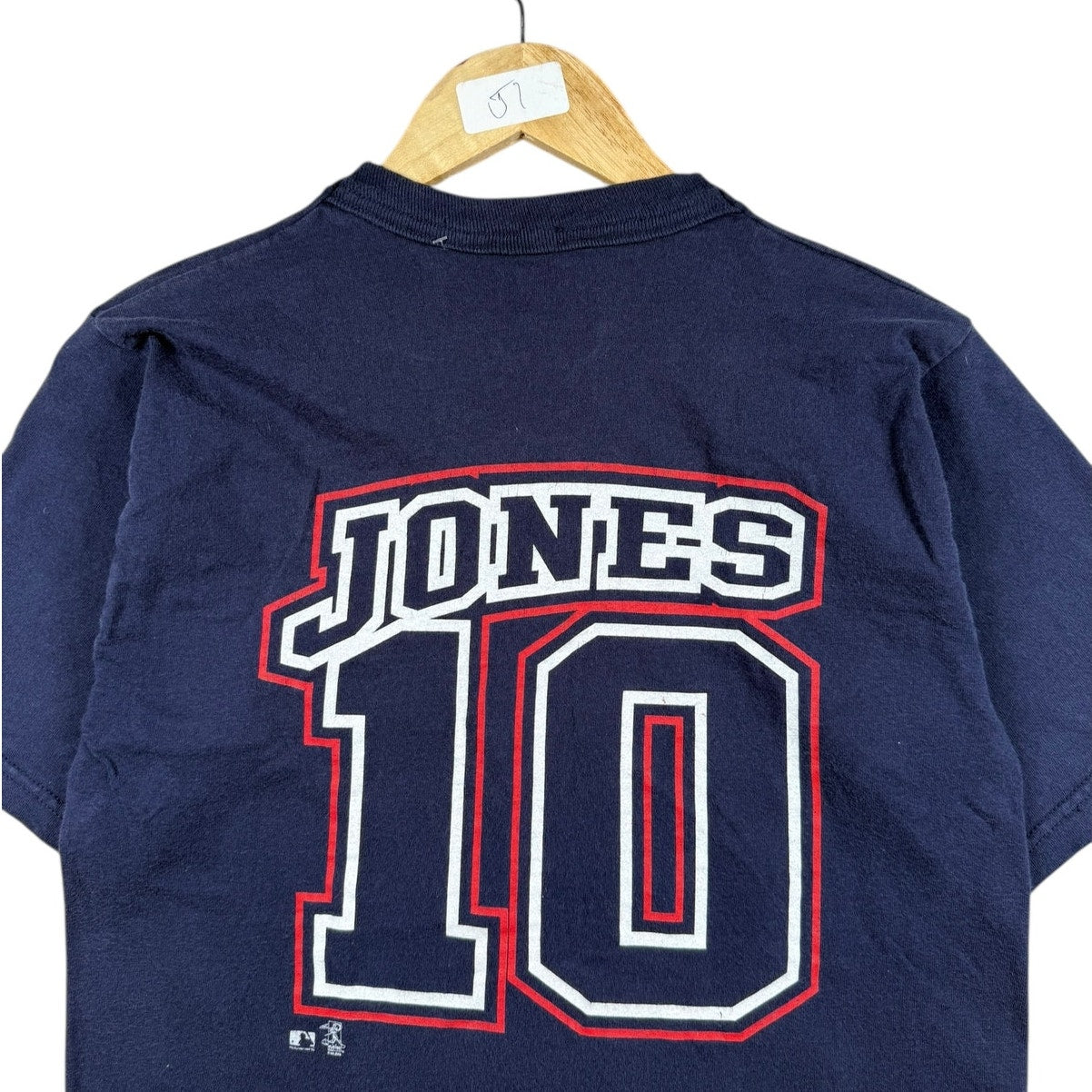 Vintage Atlanta Braves Jones #10 MLB T-Shirt