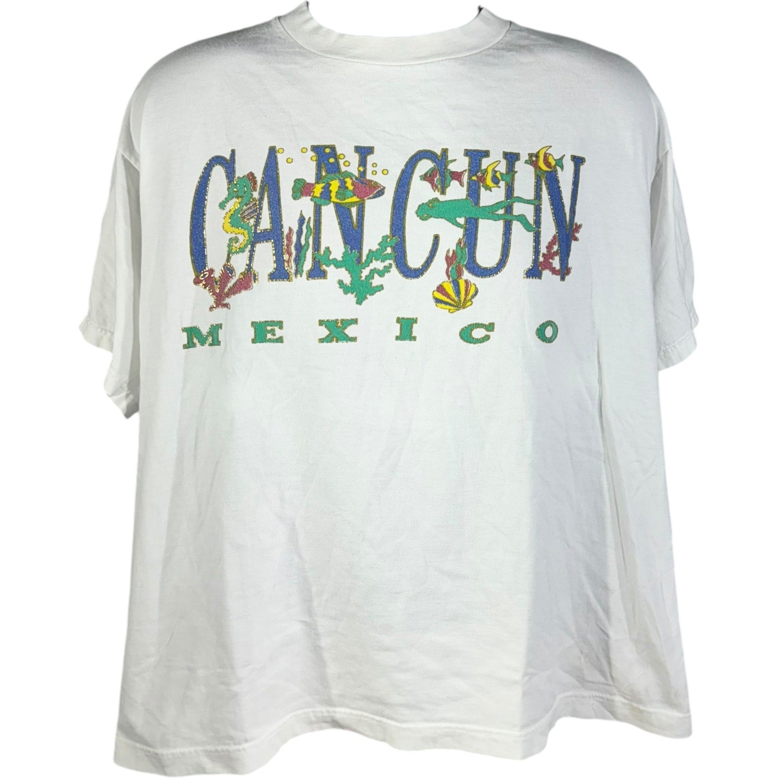 Vintage Cancun Mexico Souvenir Tee