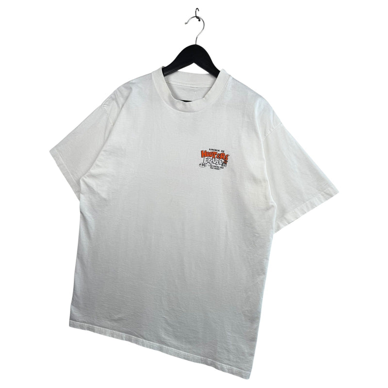 Vintage Hooters Lincoln, NE Mullet T-Shirt