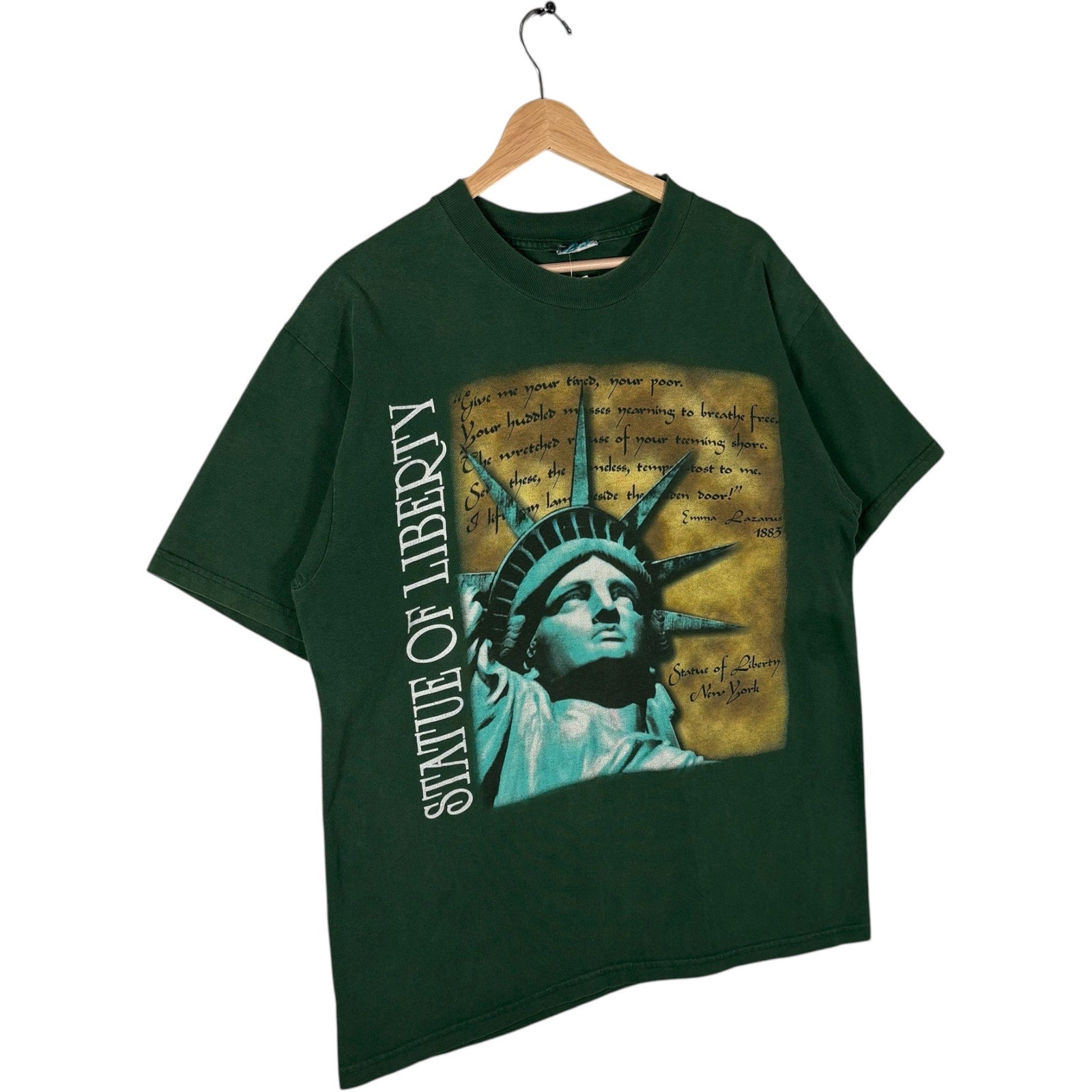 Vintage Statue of Liberty Graphic Tee