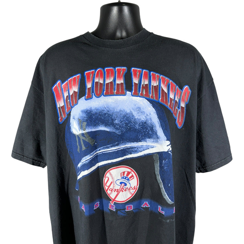 Vintage New York Yankees Big Helmet Tee 90s